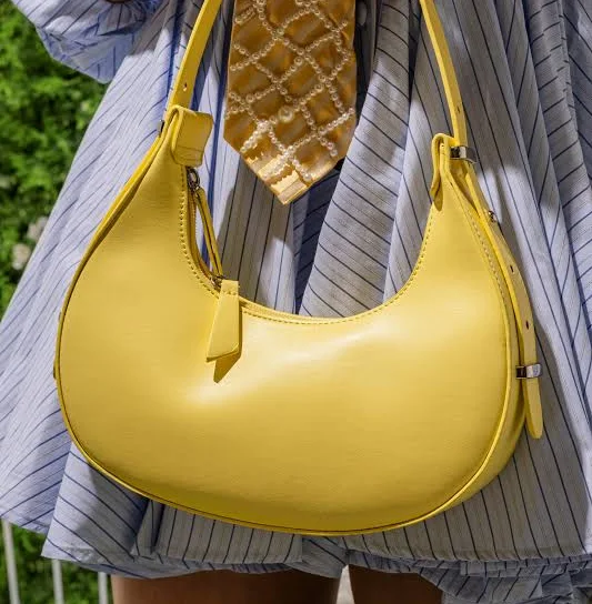 bag Akira Get with The Trend PU Purse AKIRA $35.9