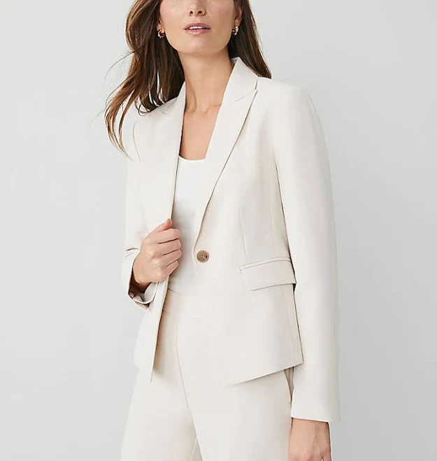 blazer Ann Taylor Women's Fluid Crepe Shorter Blazer Ann Taylor $138.6