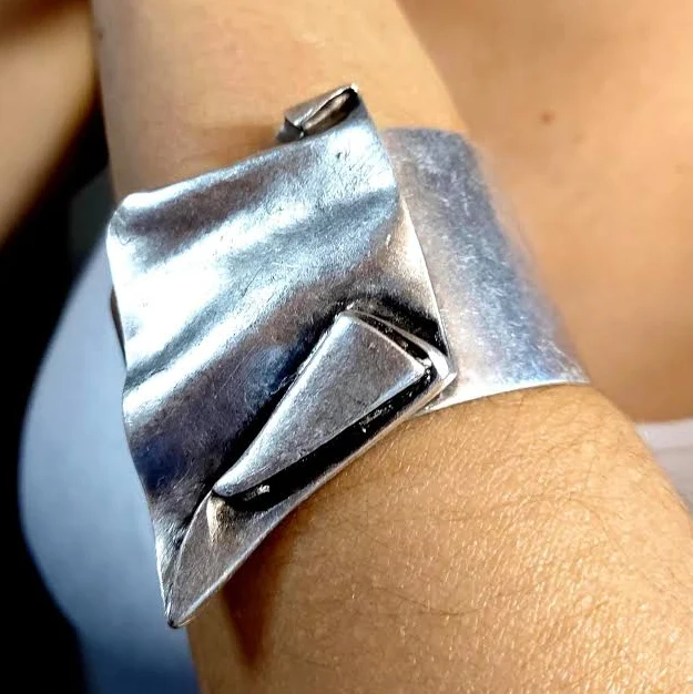accessory Brutalist Asymmetrical Chunky Wide Sculptural Silver Bracelet Etsy - Seller $47.36