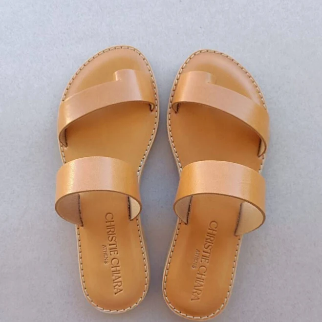 shoes Callista Flat Leather Sandals Christie Chiara Sandals $76.65
