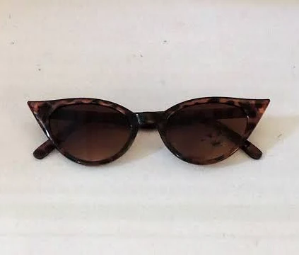 accessory Cindy 1950s Faux Tortoiseshell Cats Eye Sunglasses Etsy - Seller $13.46
