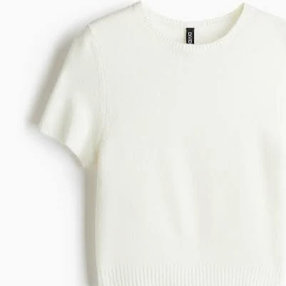 top H&M Ladies Fine-knit T-Shirt H&M $14.99
