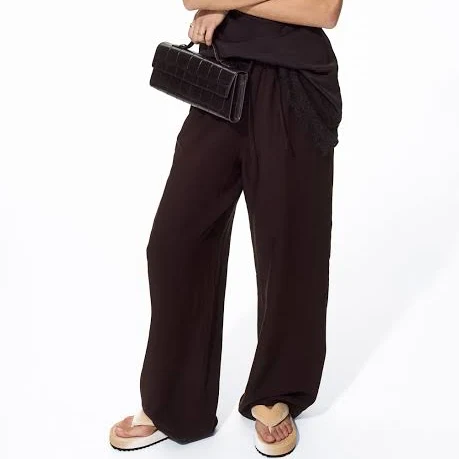 linen outfit H&M Ladies Linen-Blend Pants H&M $29.99