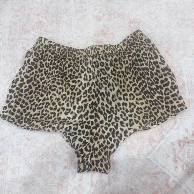 matching set H&M Shorts | H&M Leopard Print High-Waist Shorts - Tan & Black | Color: Black/Tan | Size: M | Khmelevskaya's Closet Poshmark $10
