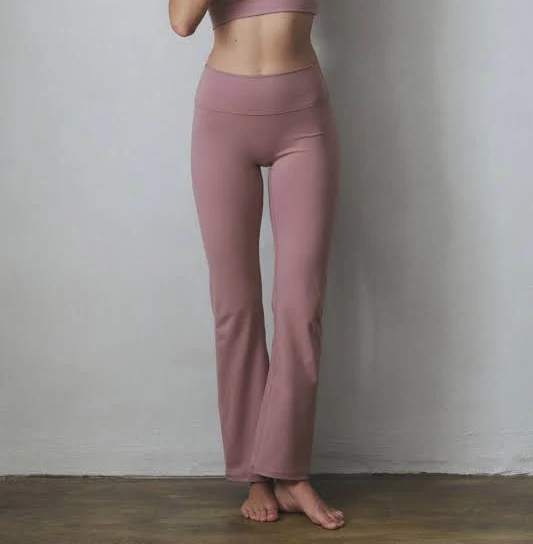 flared active pants H&M Women's Move Flared Yoga Leggings H&M $35.99