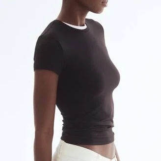 top Ladies H&M Fitted Microfiber T-shirt H&M $12.99