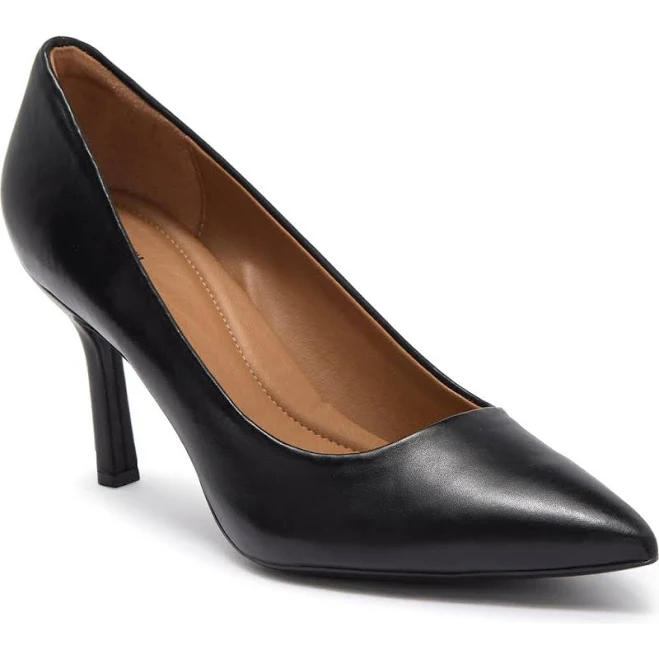 shoes NORDSTROM RACK Paige Pump in Black at Nordstrom Rack, Size 6 Nordstrom Rack $49.97