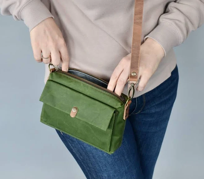 bag Personalized Waxed Canvas Crossbody Bag with Leather Strap Etsy - InnesBags $75.8