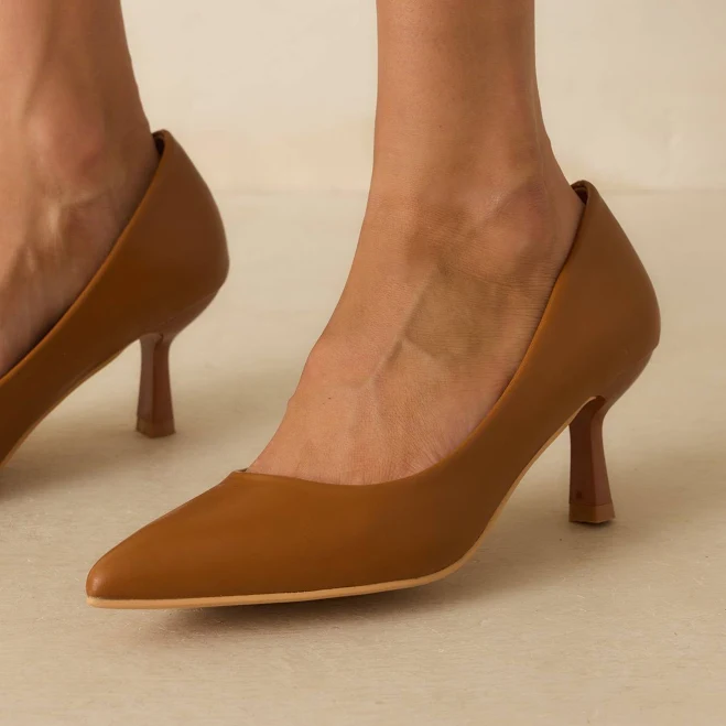 shoes Red Dress Women's Let It Be Known Pointed Toe Kitten Heel Pumps Red Dress $26