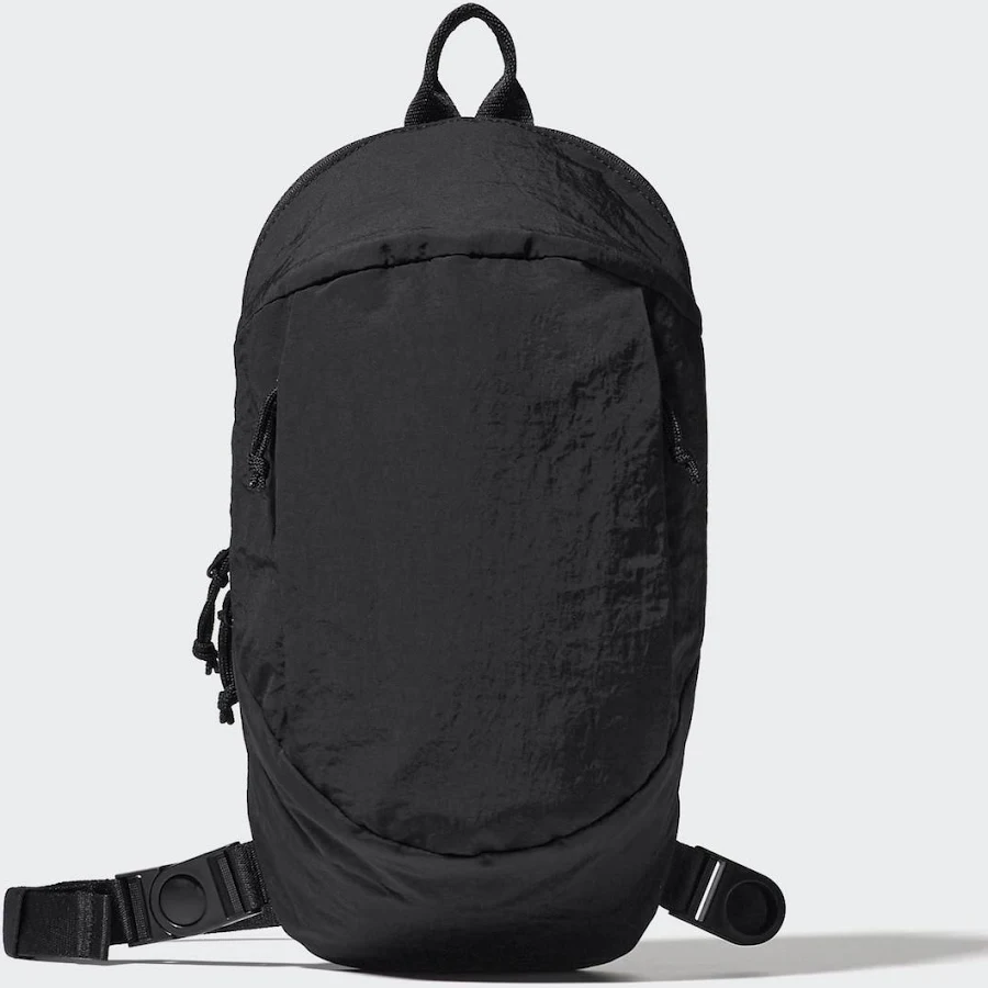 bag UNIQLO Crossbody Bag with Water-Repellent uniqlo.com/us $24.9