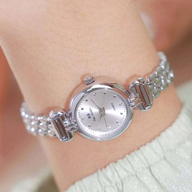 accessory Vintage Minimalist Women Watch Round Face Silver Tone Women's Quartz eBay - beacenov $40.8