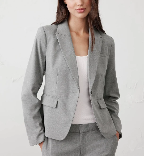 blazer Women's Stretch Twill Classic Blazer Banana Republic Factory $90