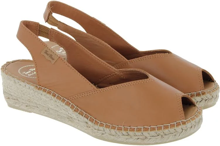 shoes Women's Toni Pons Bernia-P Wedge Shoes The Golden Boot $93.77