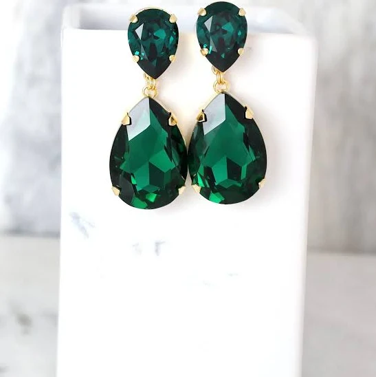 accessory Emerald Chandelier Earrings Etsy - iloniti $86.4