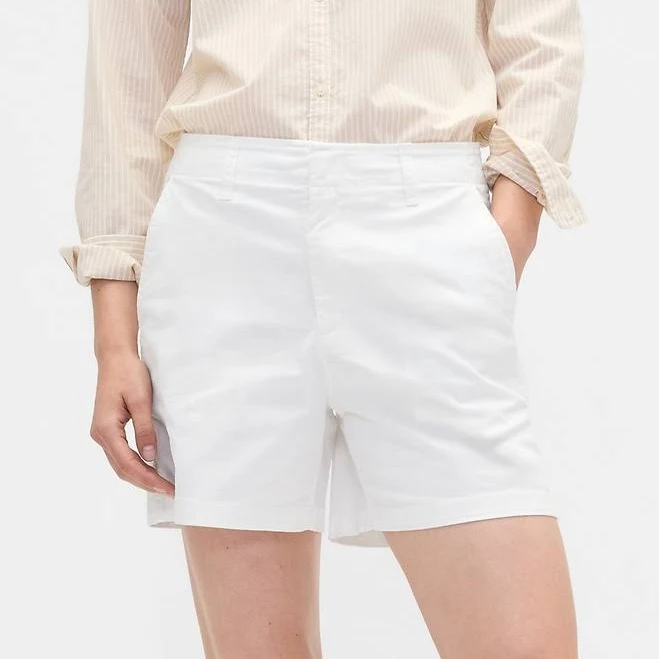 shorts Gap Factory Women's 5" Mid Rise Downtown Khaki Shorts Gap Factory $27.99