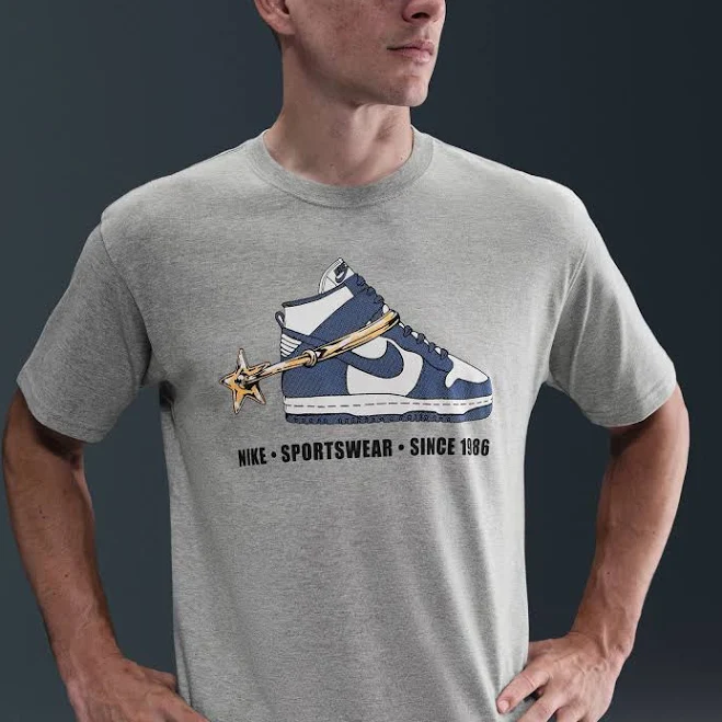 top Nike Men's Sportswear Max90 Vintage Graphic T-Shirt DICK'S Sporting Goods $33.99