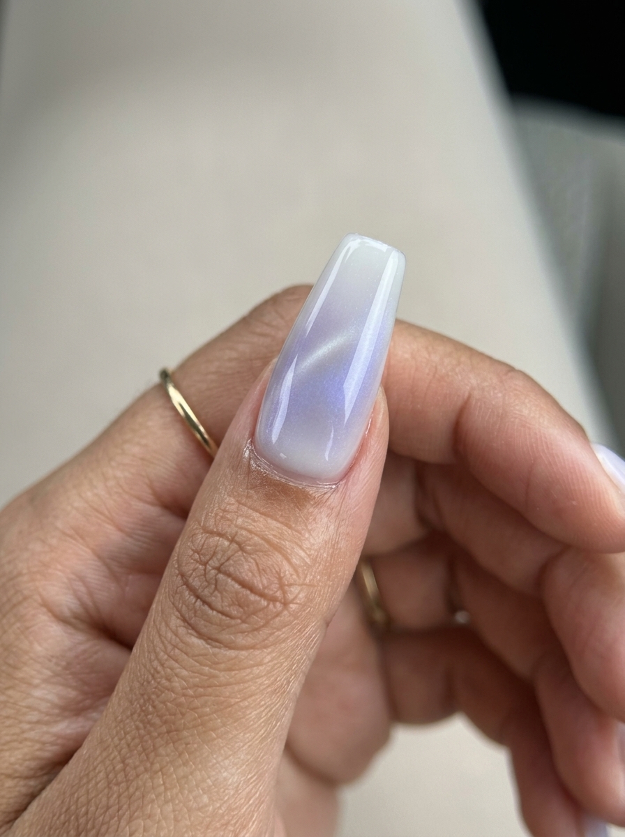Simple summer nails 2026: Mystic milky cat eye for date night and special occasions.